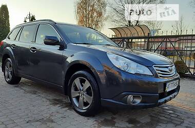 Subaru Outback 2.5i 2010