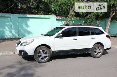 Subaru Outback  2013