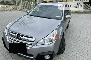 Subaru Outback  2011