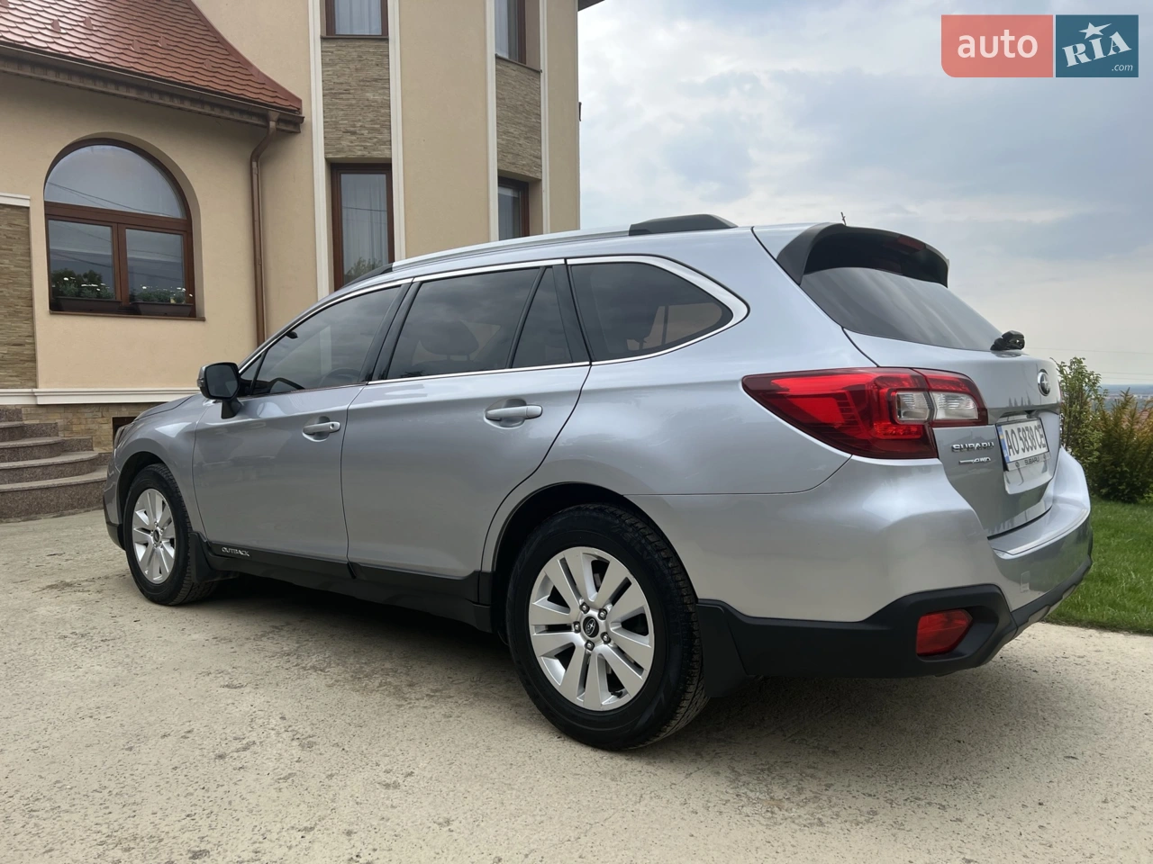 2015 Subaru Outback - мініатюра 3