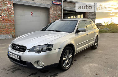 Subaru Outback  2004