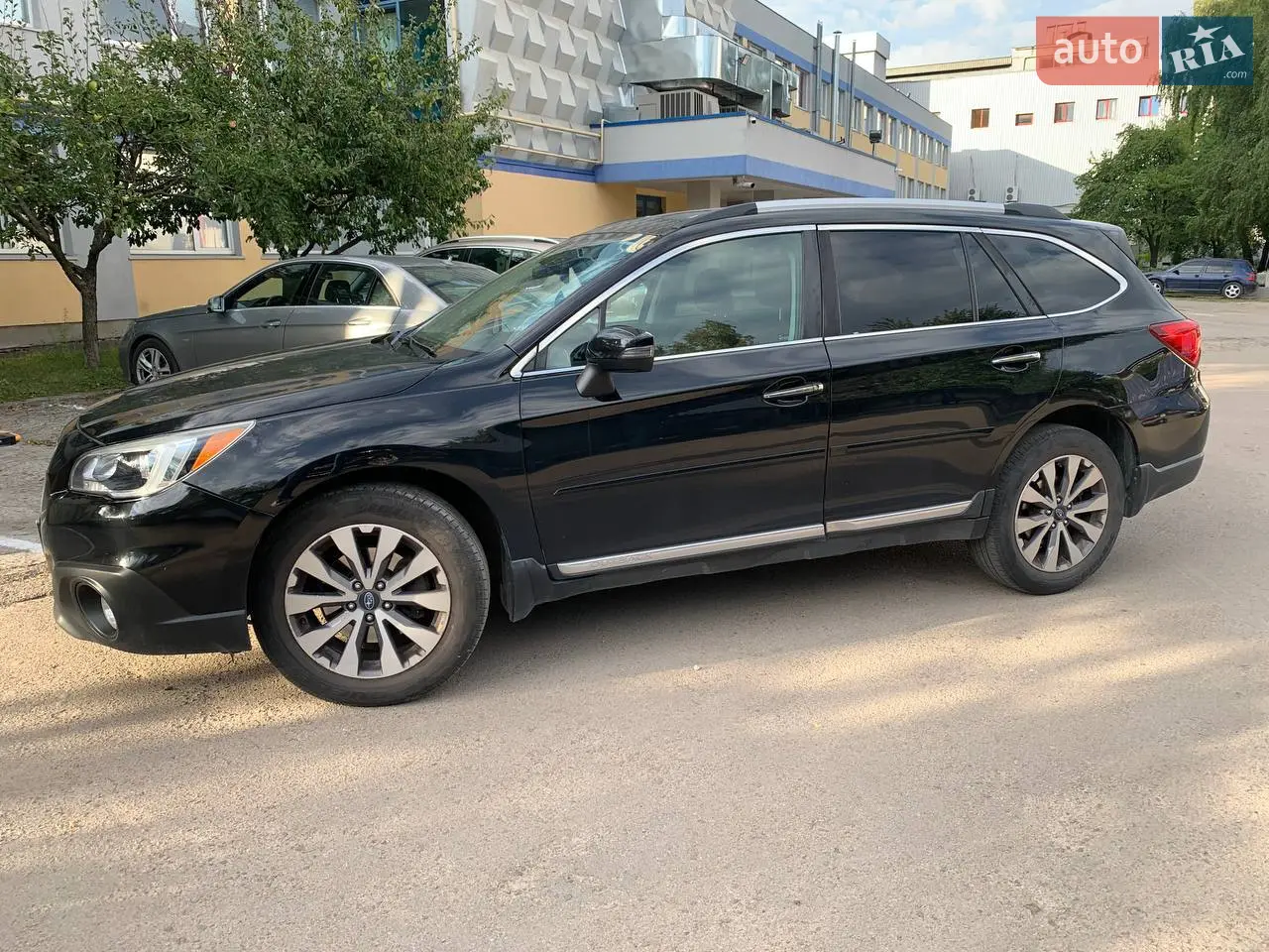 2017 Subaru Outback - мініатюра 5