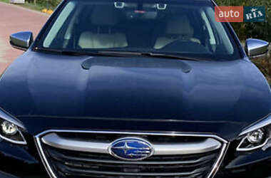 Subaru Outback  2020