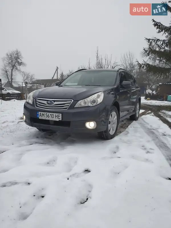 Subaru Outback 2011