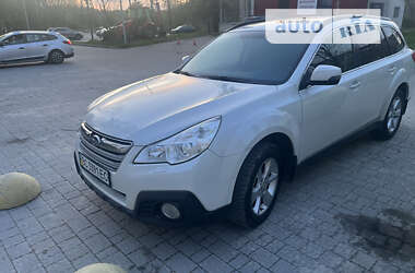 Subaru Outback  2013