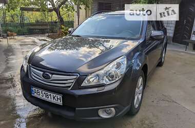 Subaru Outback  2011