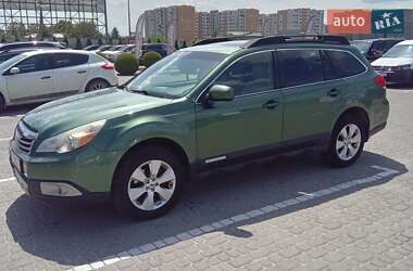 Subaru Outback 2011