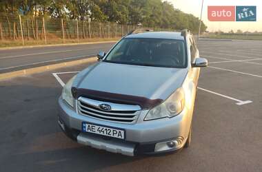 Subaru Outback 2012