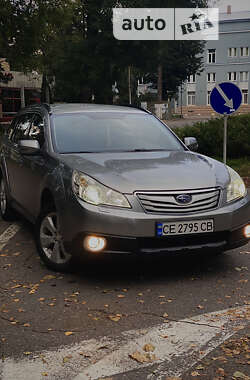 Subaru Outback  2011