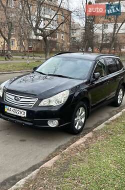 Subaru Outback 2011