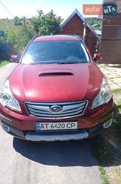 Subaru Outback  2011