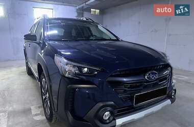 Subaru Outback  2023