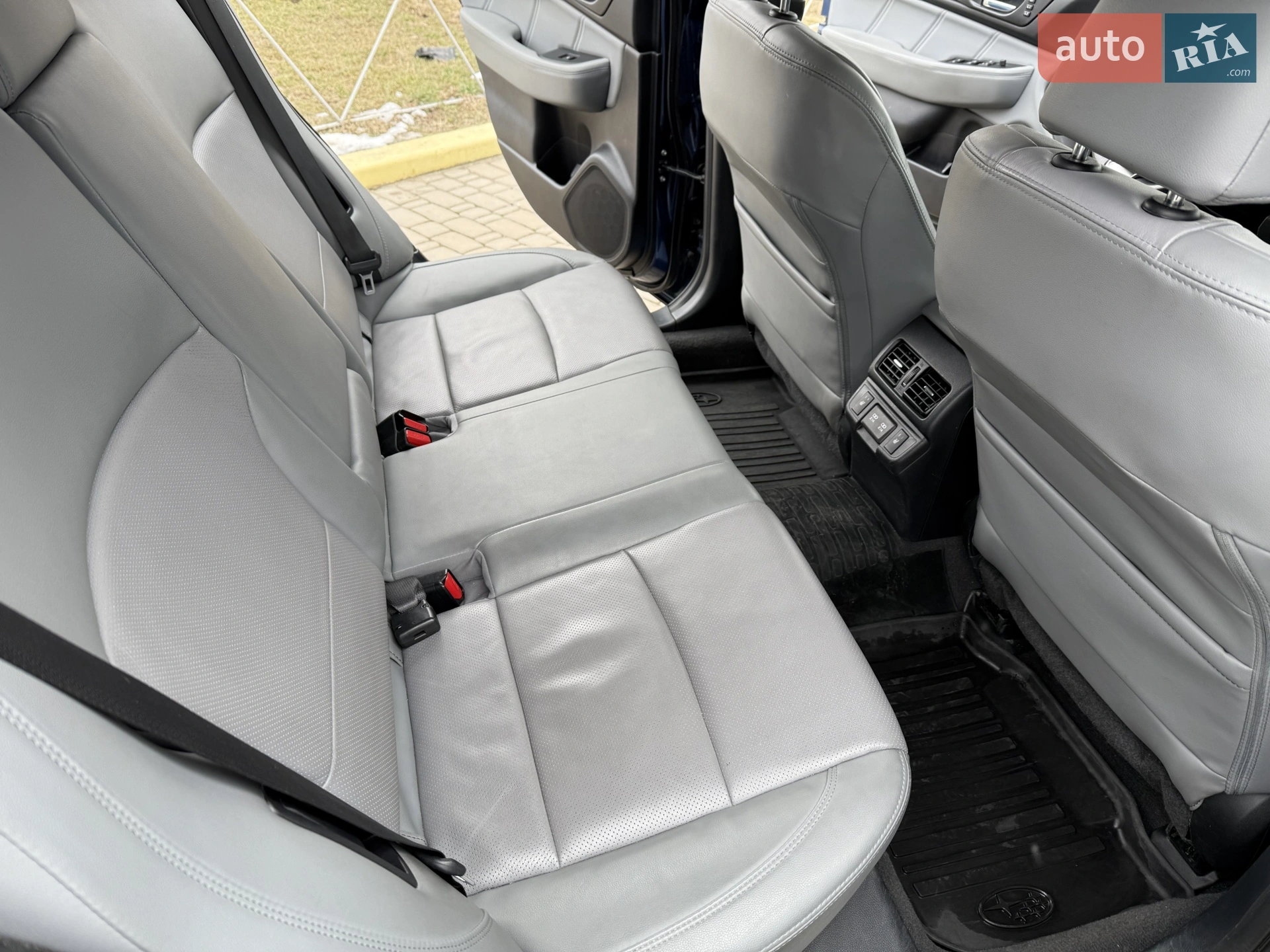 Subaru Outback 2019 VIN 4S4BSAJC9K3290155 фото оголошення 27 з 52