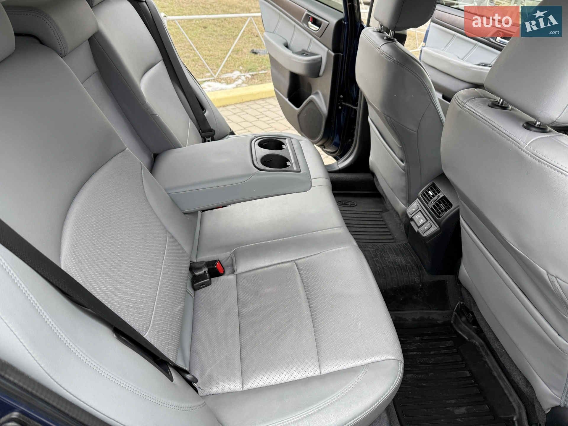 Subaru Outback 2019 VIN 4S4BSAJC9K3290155 фото оголошення 28 з 52