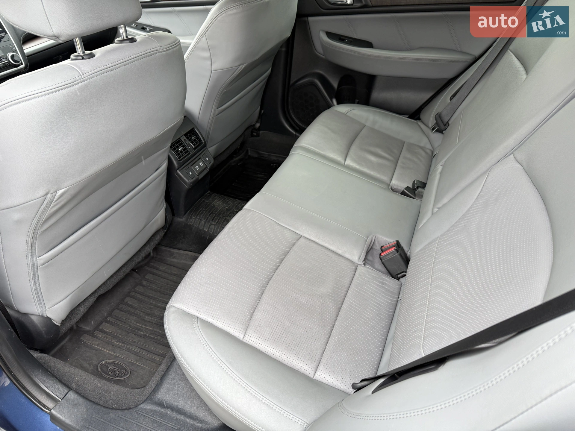 Subaru Outback 2019 VIN 4S4BSAJC9K3290155 фото оголошення 29 з 52
