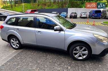 Subaru Outback  2013