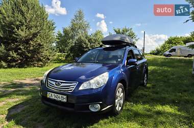 Subaru Outback  2011