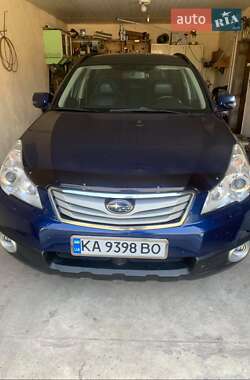 Subaru Outback  2011