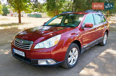 Subaru Outback  2010