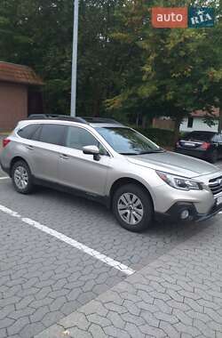 Subaru Outback  2017
