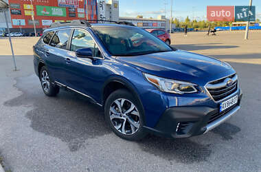 Subaru Outback  2022