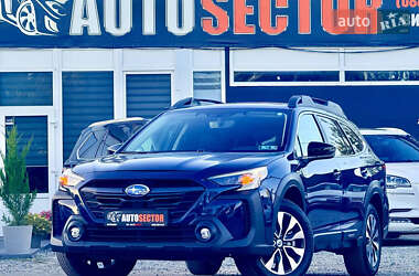 Subaru Outback  2023