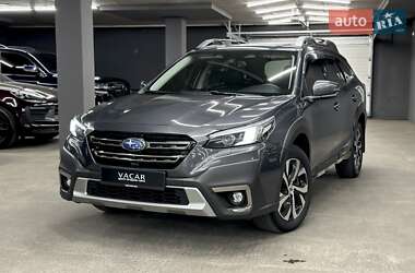 Subaru Outback  2021