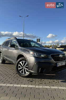 Subaru Outback  2021