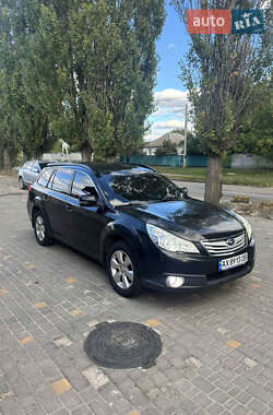 Subaru Outback  2011