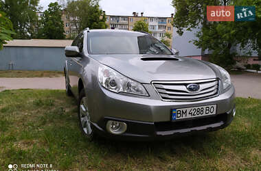 Subaru Outback  2010