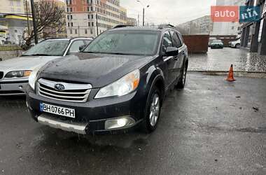 Subaru Outback 2011