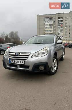 Subaru Outback 2013