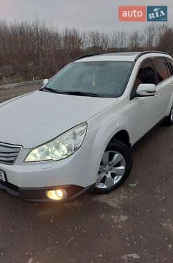 Subaru Outback 2011