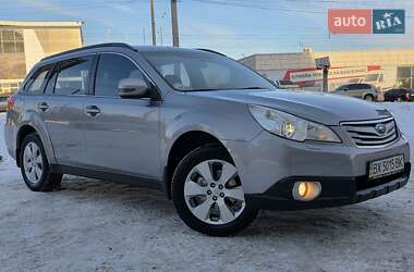 Subaru Outback 2011