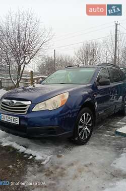 Subaru Outback  2011