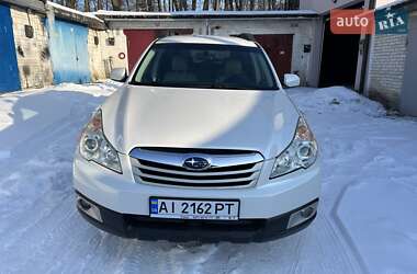 Subaru Outback  2010