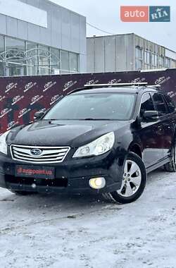 Subaru Outback  2011