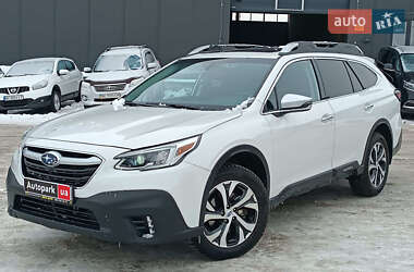 Subaru Outback  2021