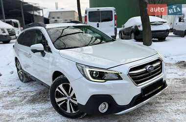 Subaru Outback  2018