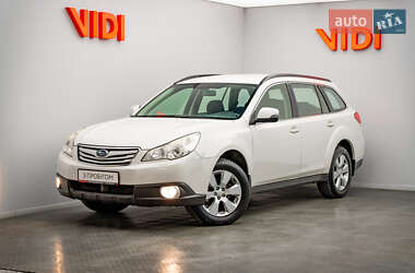 Subaru Outback  2011