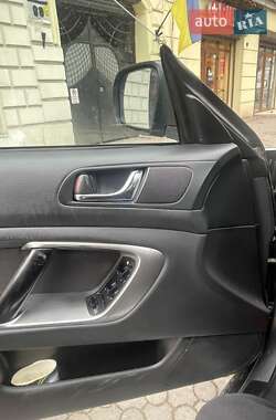 Subaru Outback  2006