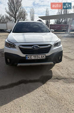Subaru Outback  2022