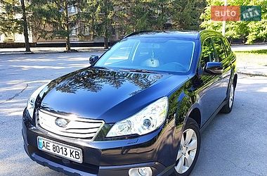 Subaru Outback  2011