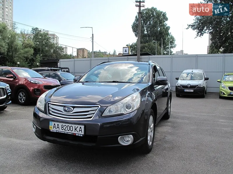 Subaru Outback 2011