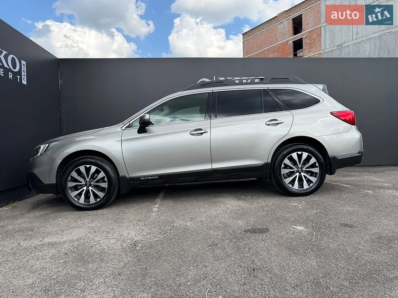 2016 Subaru Outback - мініатюра 4