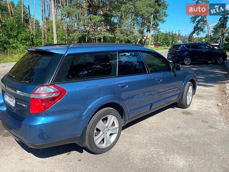 Универсал Subaru Outback 2007 в Киеве