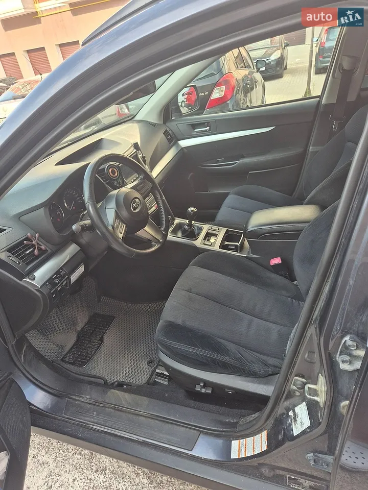 2011 Subaru Outback - мініатюра 5