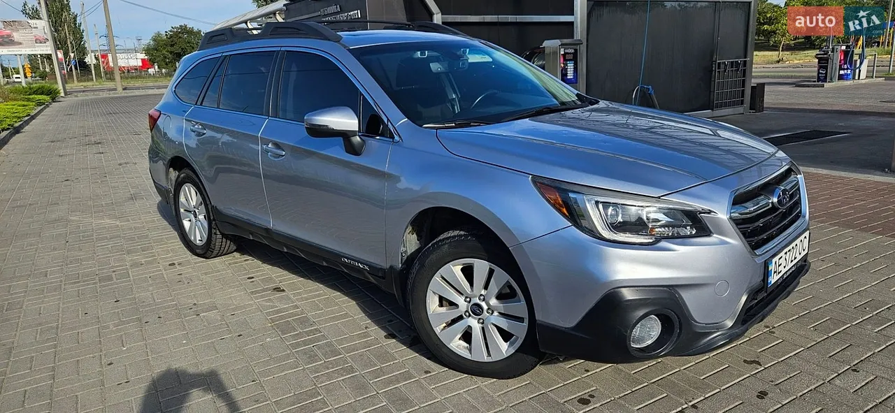 2017 Subaru Outback - мініатюра 4