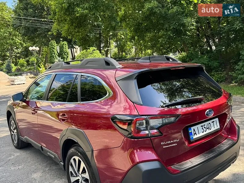 Subaru Outback 2025
