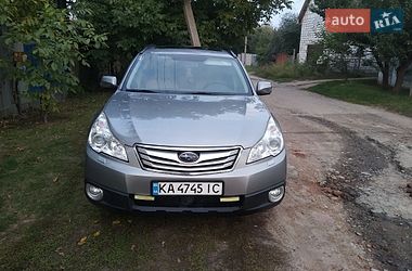 Subaru Outback 2010